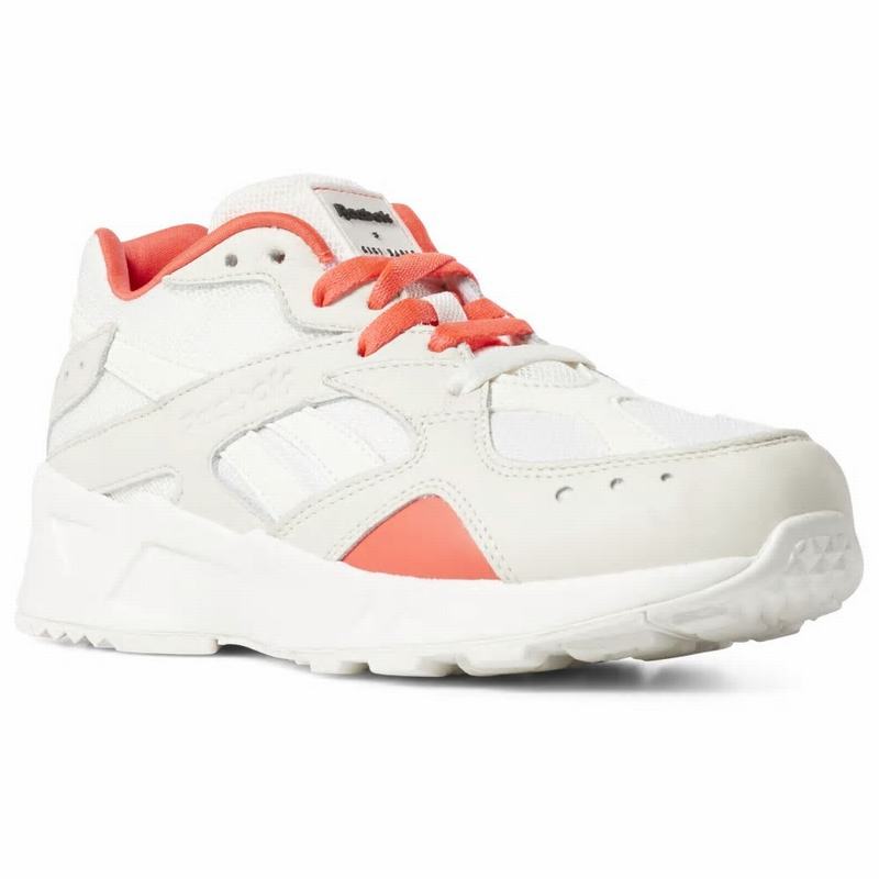 Tenisi Reebok X Gigi Hadid Aztrek Barbati Albi/Rosii Romania JY9909UH